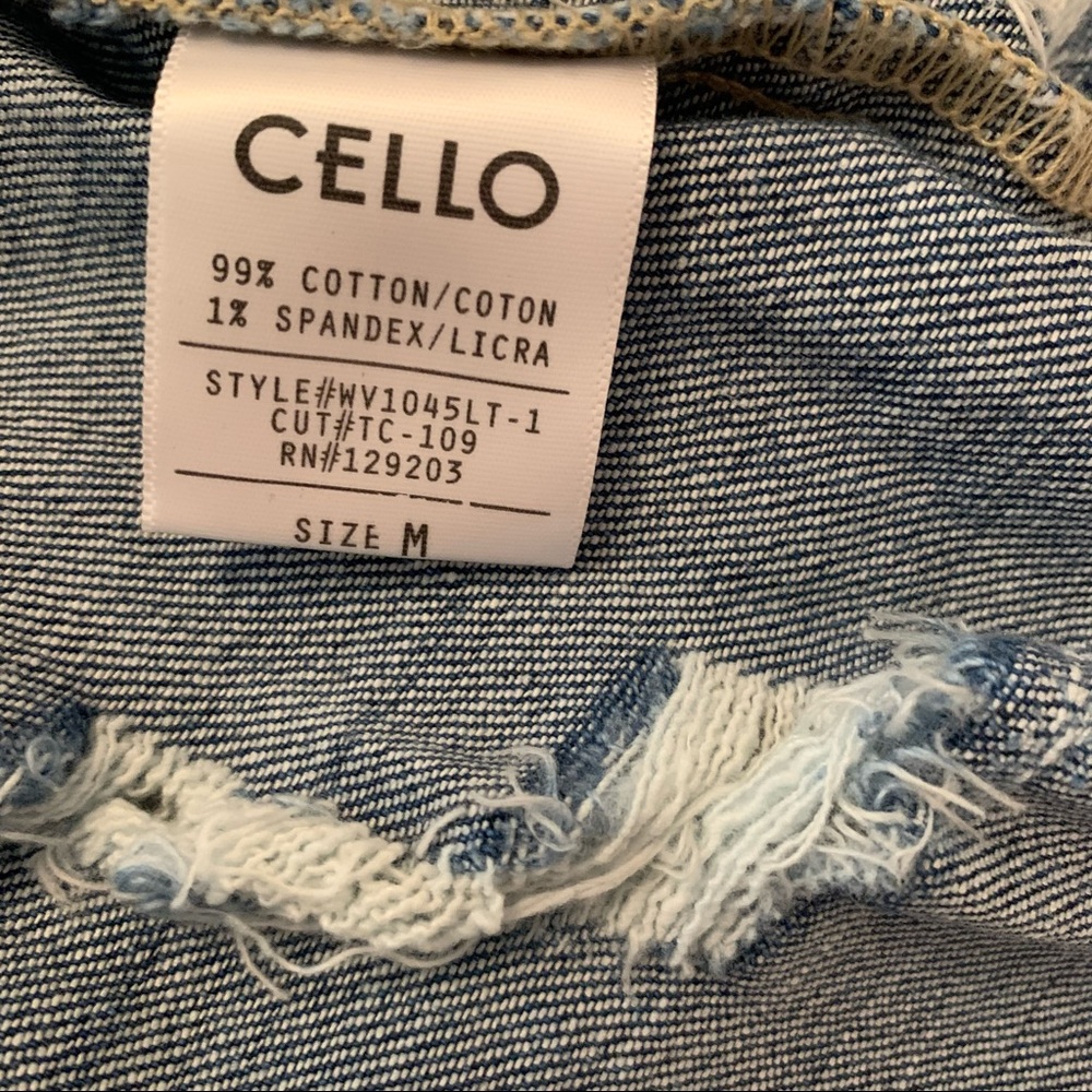 Cello made for you jeans jacket. Size M New with tags. - Picture 4 of 7